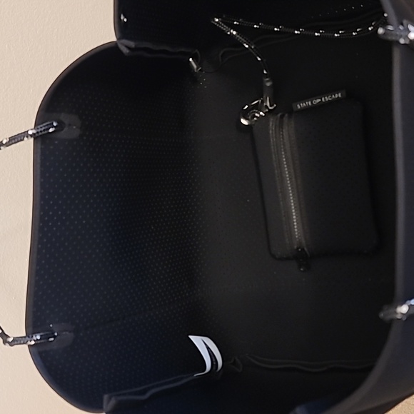 State of Escape, Escape Tote Bag - Picture 6 of 10